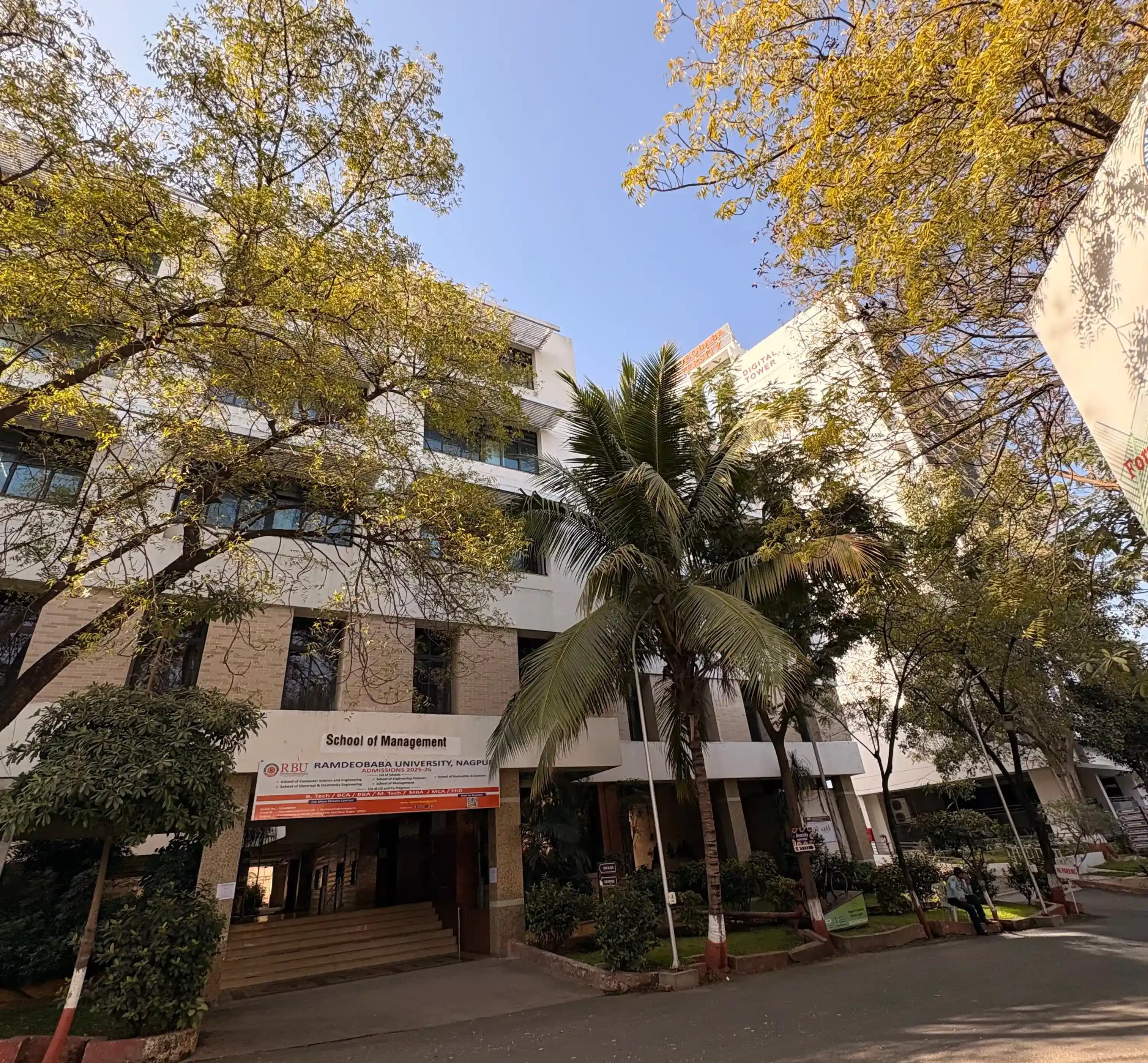 Ramdeobaba University Academic Building photo 15